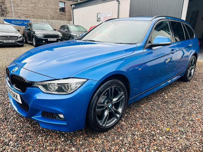 View BMW 3 SERIES 2.0 320d xDrive M Sport TouringAutomatic