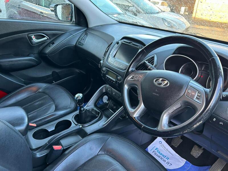 HYUNDAI IX35