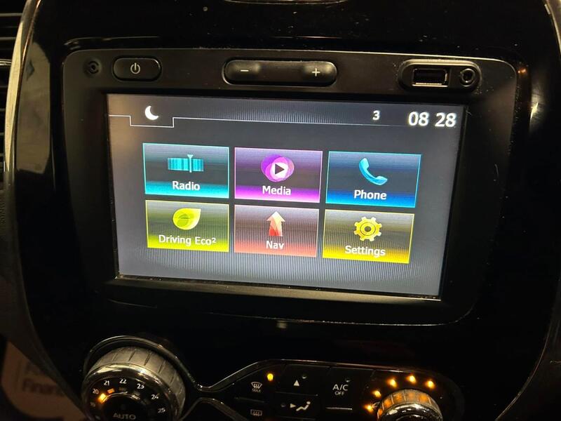RENAULT CAPTUR