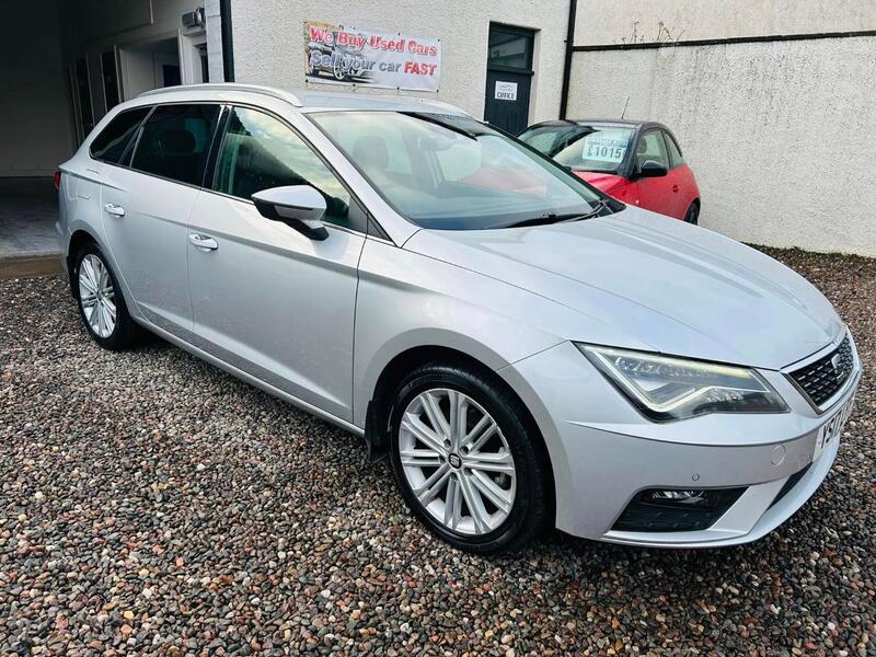 SEAT LEON