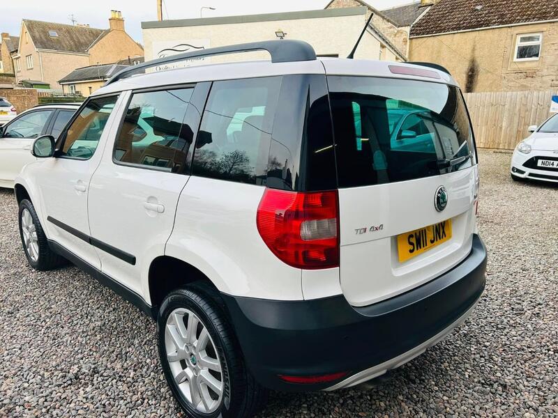 SKODA YETI