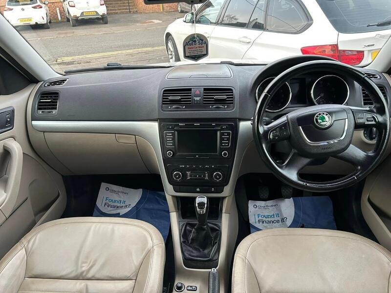 SKODA YETI