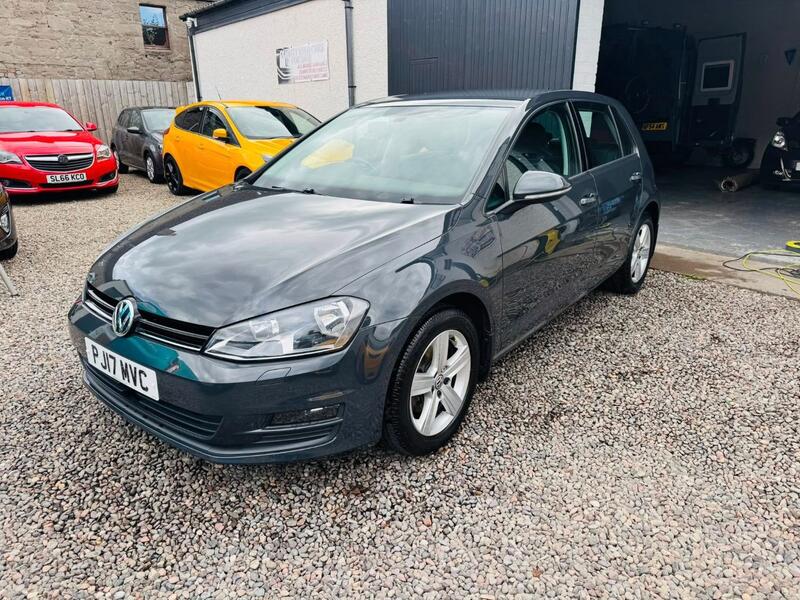 View VOLKSWAGEN GOLF 1.6 TDI BlueMotion Tech Match Edition