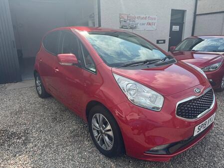 KIA VENGA 1.6 3