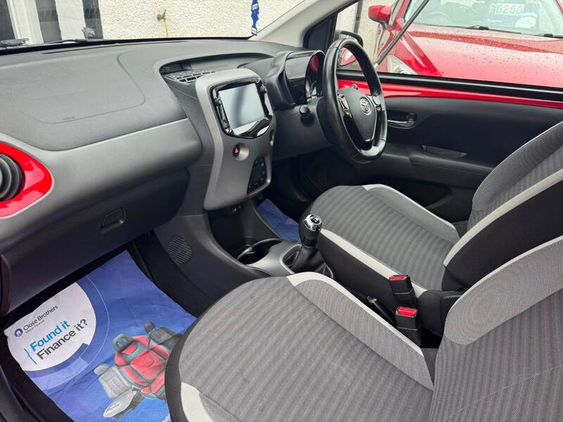 TOYOTA AYGO
