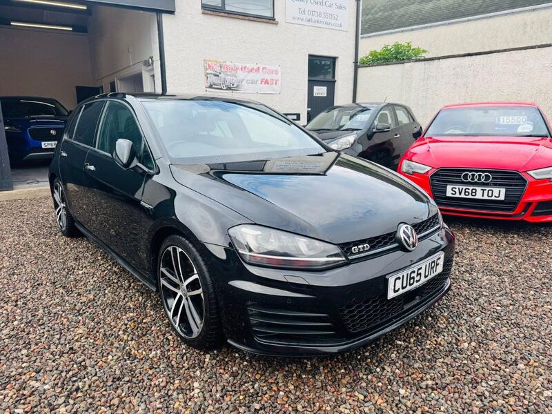 View VOLKSWAGEN GOLF 2.0 TDI BlueMotion Tech GTD