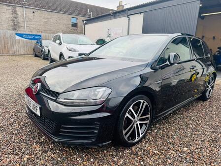 VOLKSWAGEN GOLF 2.0 TDI BlueMotion Tech GTD