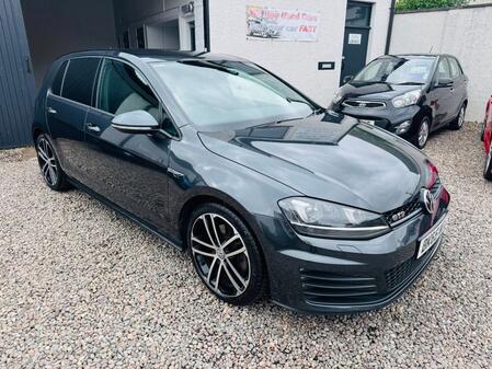 VOLKSWAGEN GOLF 2.0 TDI BlueMotion Tech GTD