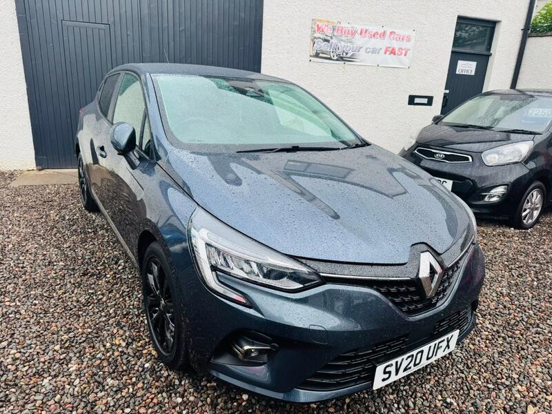 View RENAULT CLIO 1.0 Iconic TCe 100
